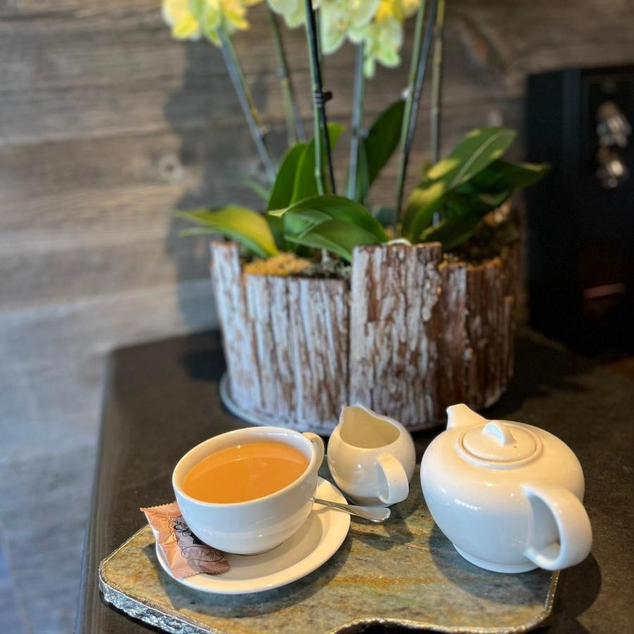 Boulevard Hotel 블랙풀 외부 사진 A cup of tea